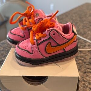 Authentic Power Puff Girl Dunks